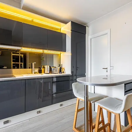Guestready - Chic Nest Near Arc De Triomphe Διαμέρισμα *