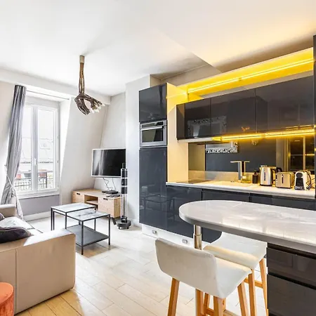 Guestready - Chic Nest Near Arc De Triomphe Apartment Paris